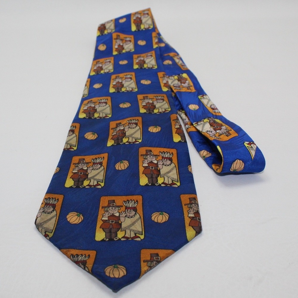 Keith Daniels Mens Blue Silk Thanksgiving Pilgrim Pumpkin Holiday Necktie T6